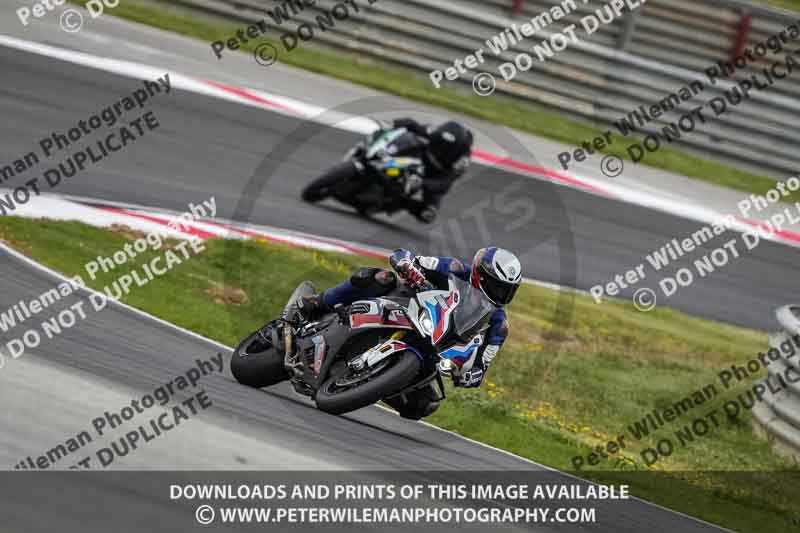 cadwell no limits trackday;cadwell park;cadwell park photographs;cadwell trackday photographs;enduro digital images;event digital images;eventdigitalimages;navarra;no limits trackdays;peter wileman photography;racing digital images;trackday digital images;trackday photos